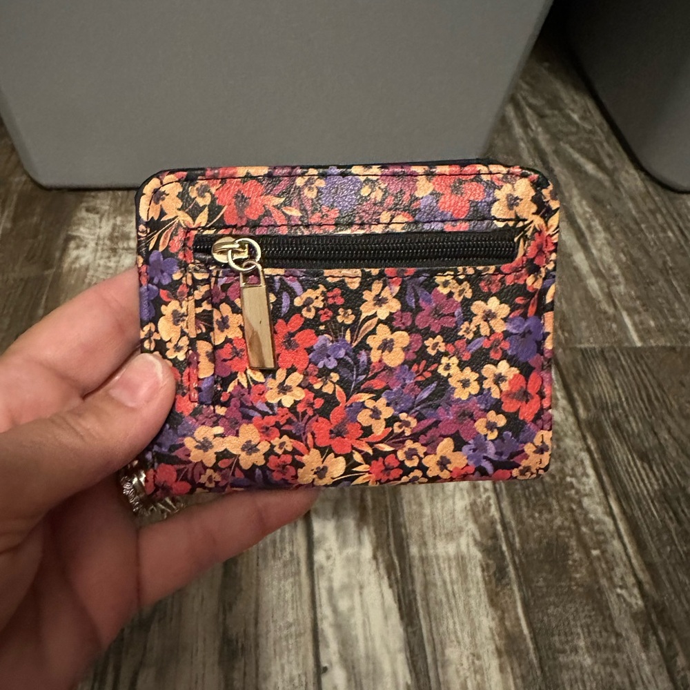 Mini Wallet - Picture 2 of 4